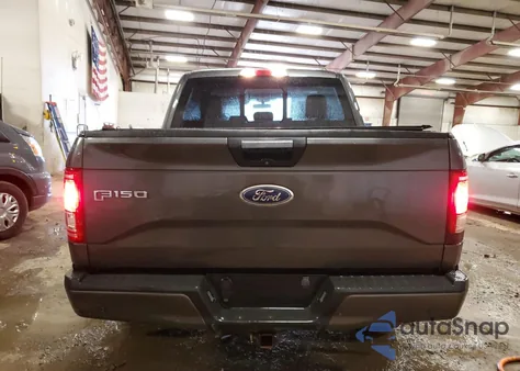 2015 Ford F150 Supercrew z USA, uszkodzony, nr VIN 1FTEW1EP1FFC95891